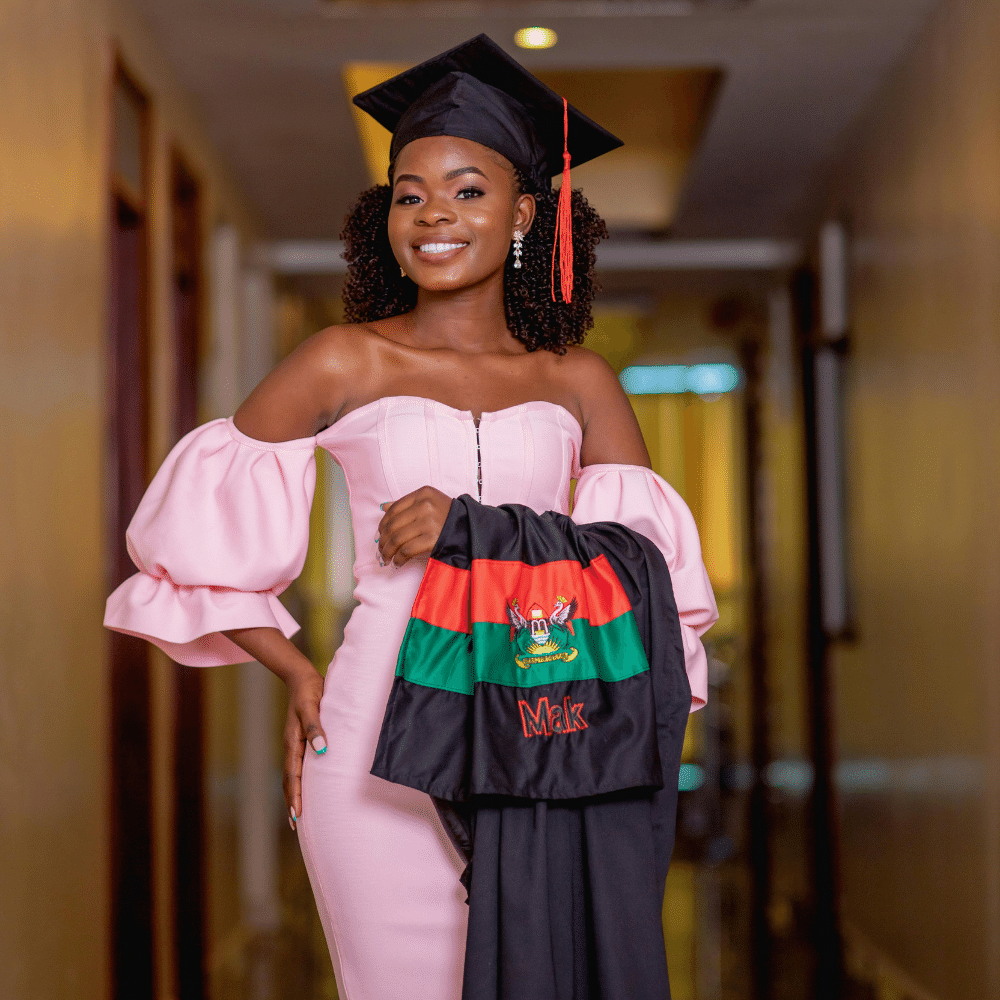 The Perfect Pink Graduation Dress for Your Ceremony