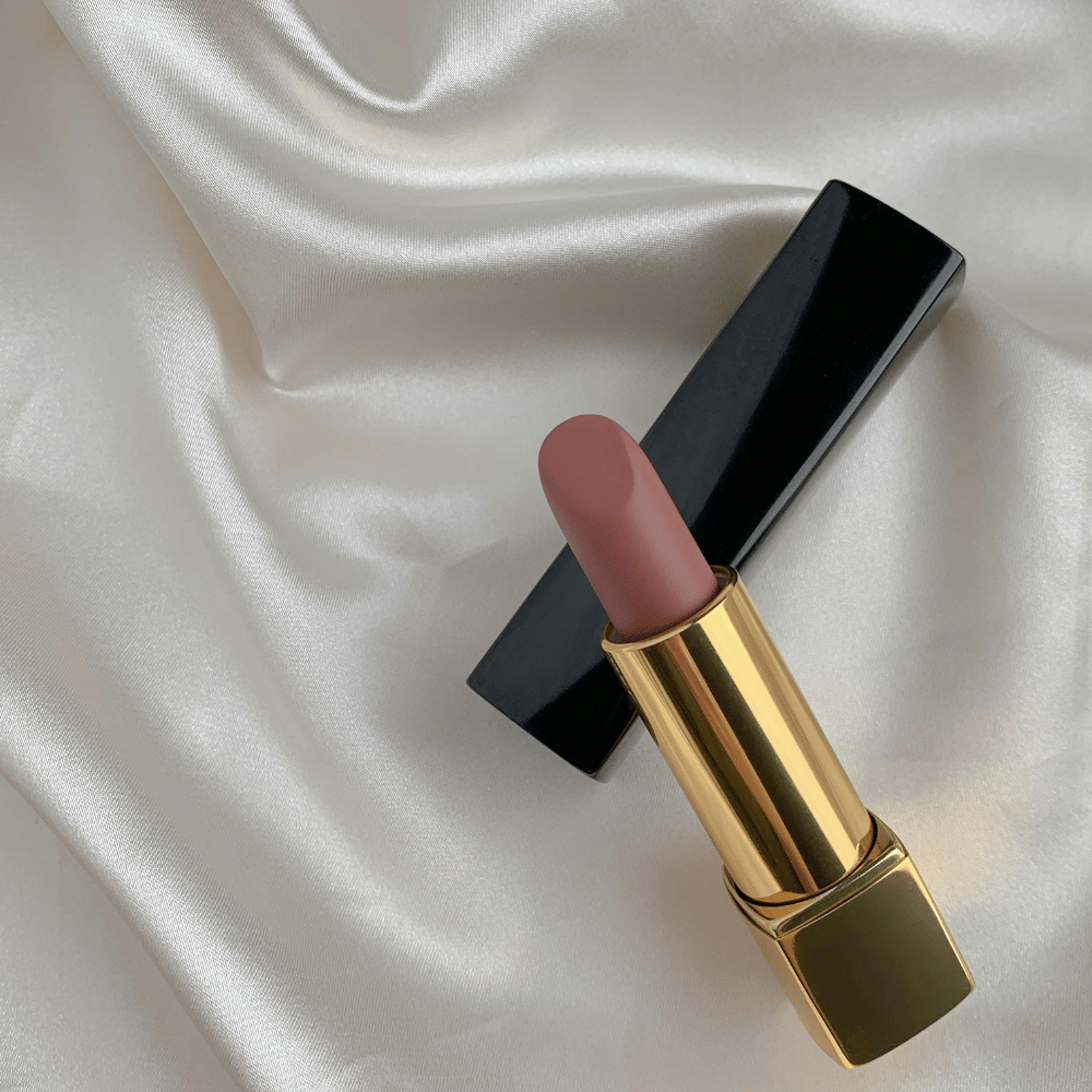 The Top 9 Best Nude Pink Lipstick for a Flawless Finish